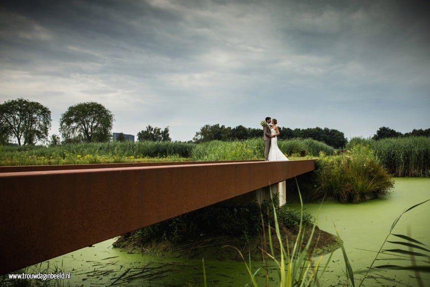 Bruidsfotografie natuurgebied Moerenburg Tilburg