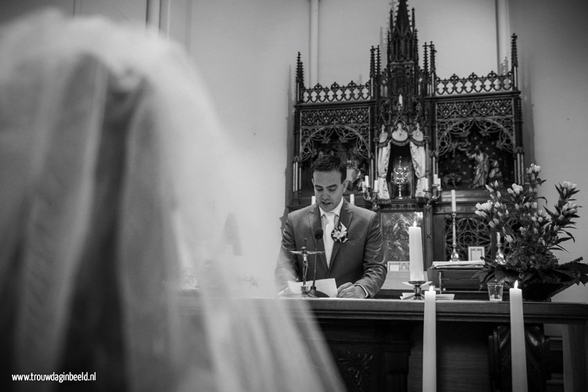 Trouwfotograaf kerk Beek en Donk