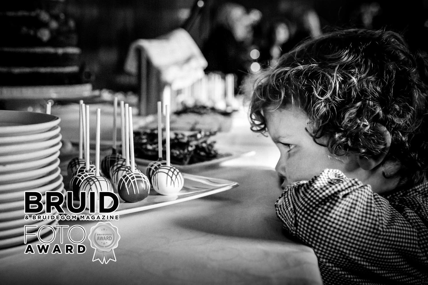 Trouwdag in beeld Trouwfotograaf Winnaar Bruidsfoto Award publieksprijs maar ook de Bruidsfotoaward vakprijs.