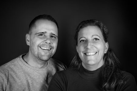 Onze werkwijze, bruidsfotografen Arno en Susaane. De trouwfotograaf Trouwdag in Beeld uit Helmond Brandevoort, vlakbij Eindhoven. Onze werkwijze, bruidsfotografen Arno en Susaane. De trouwfotograaf Trouwdag in Beeld uit Helmond Brandevoort, vlakbij Eindhoven.
